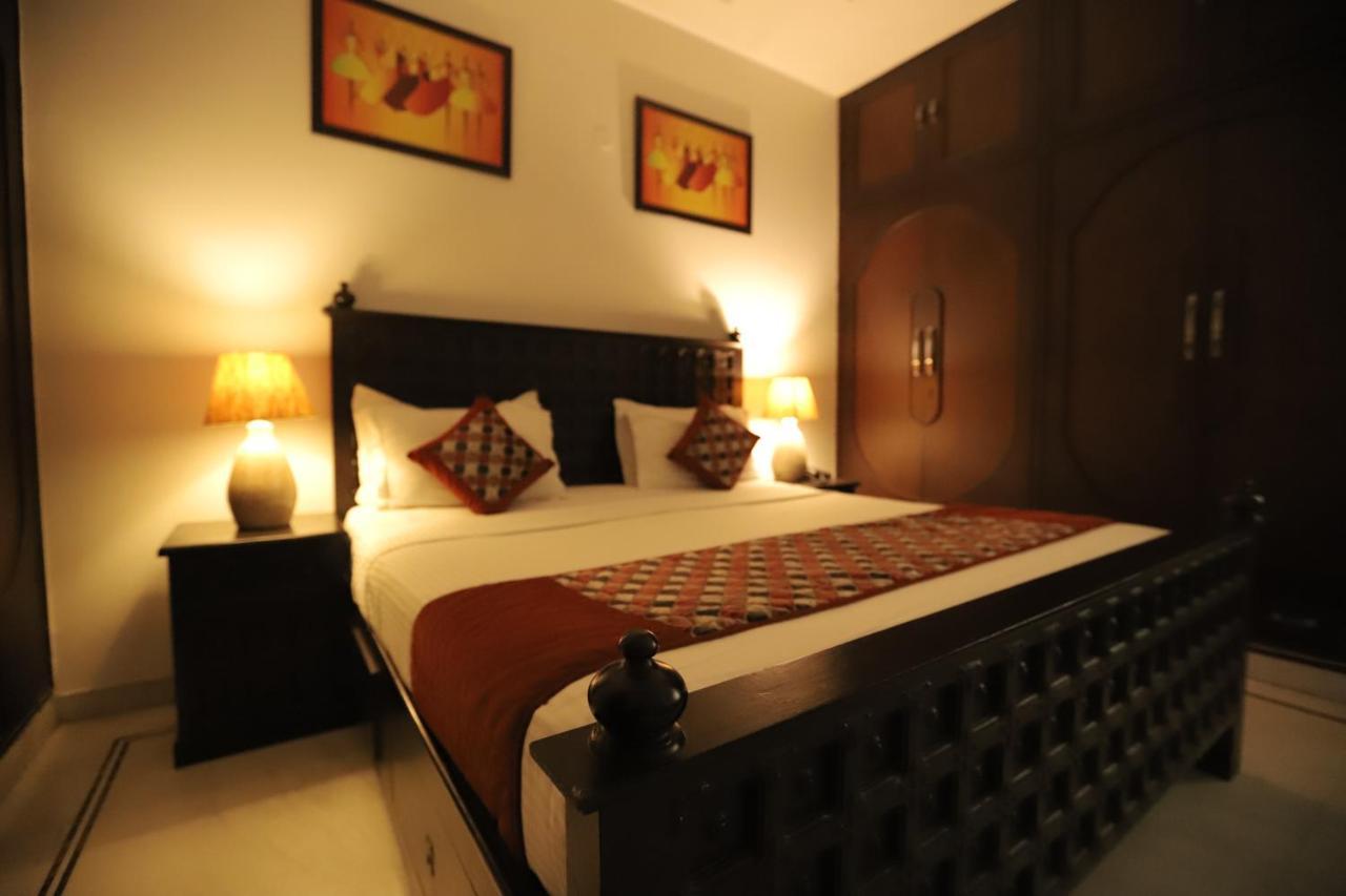Mandakini Villa Nuova Delhi Esterno foto