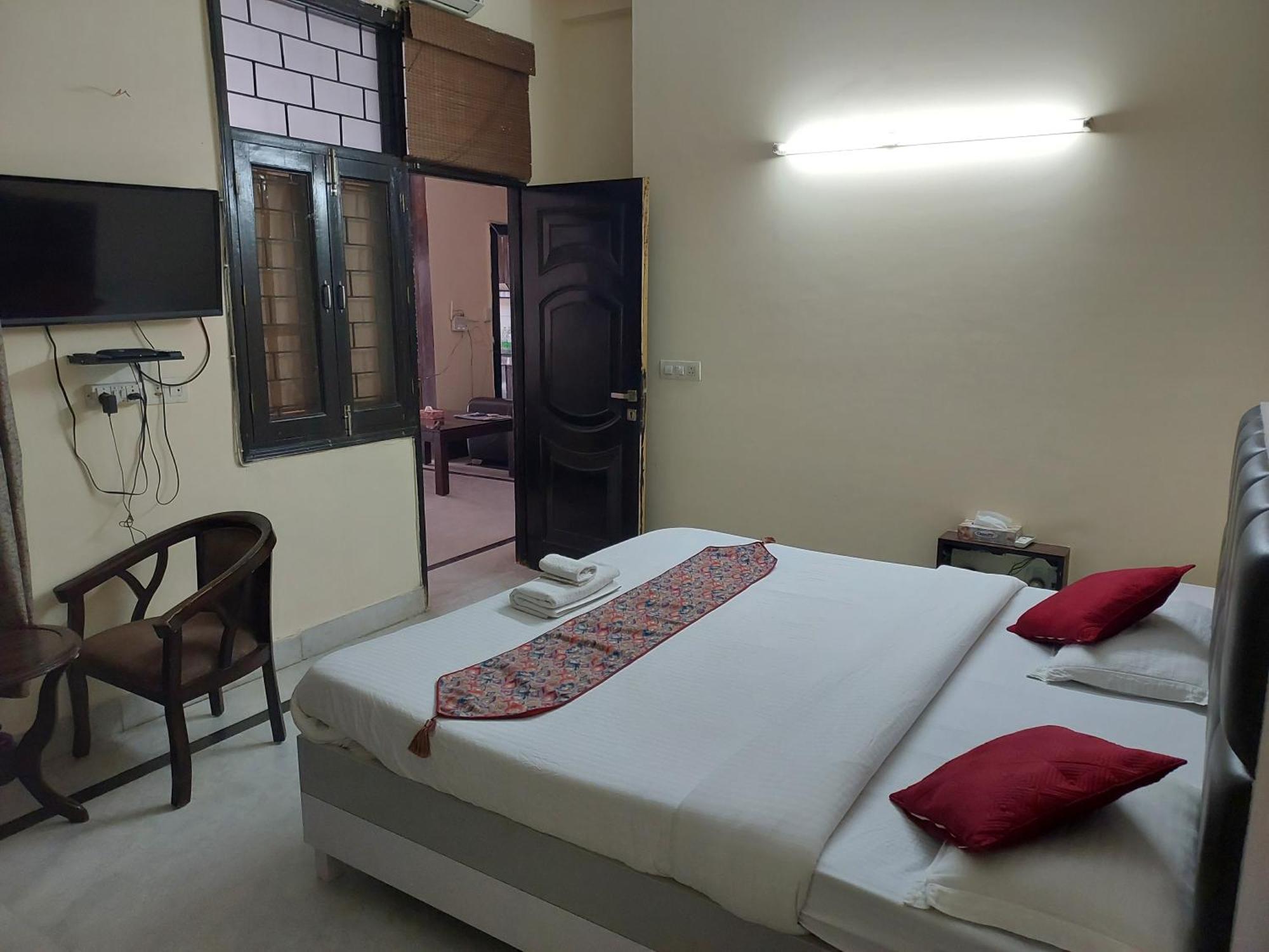 Mandakini Villa Nuova Delhi Esterno foto